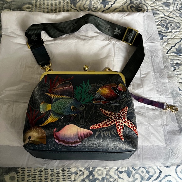 Anushka shoulder bag - Picture 1 of 6